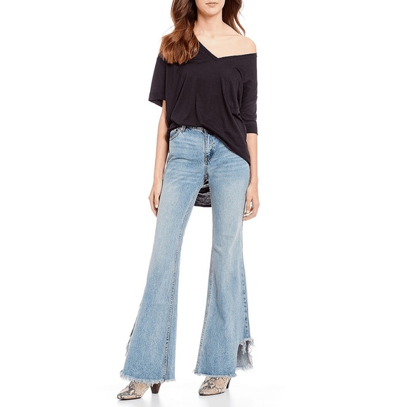 Free People Denim - Free People Vintage Frayed Wide Flared Denim Jeans